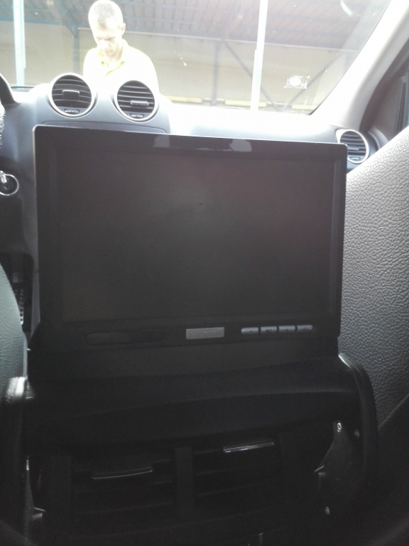 Display MONITOR MERCEDES ML W164