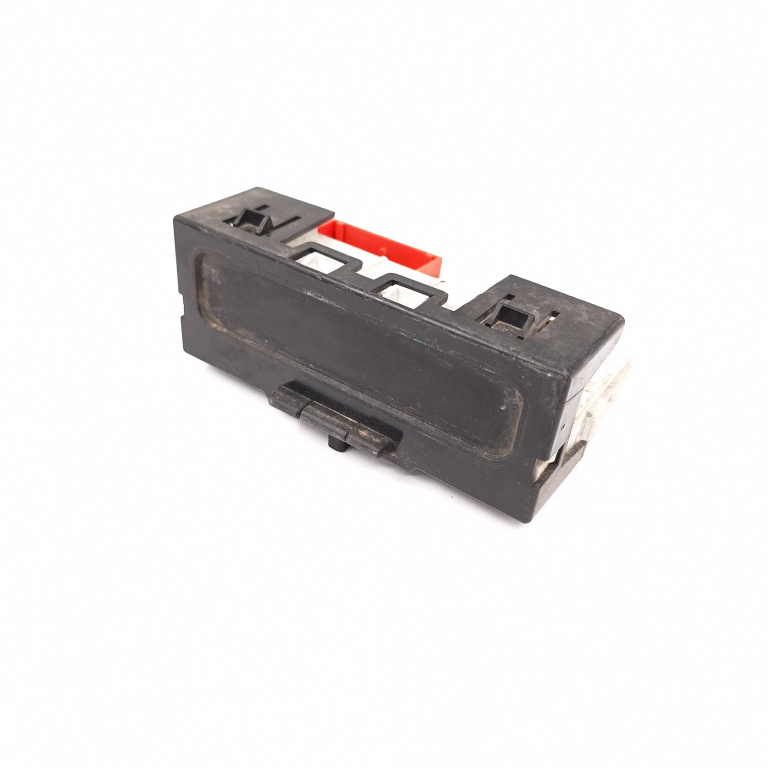 Display Multifunctional / Afisaj Central / Ecran Bord Renault MEGANE 2 2002 - 2010 8200107839A, 216676711, NS25837495, 21676497B0, 216768379, 216684669A1