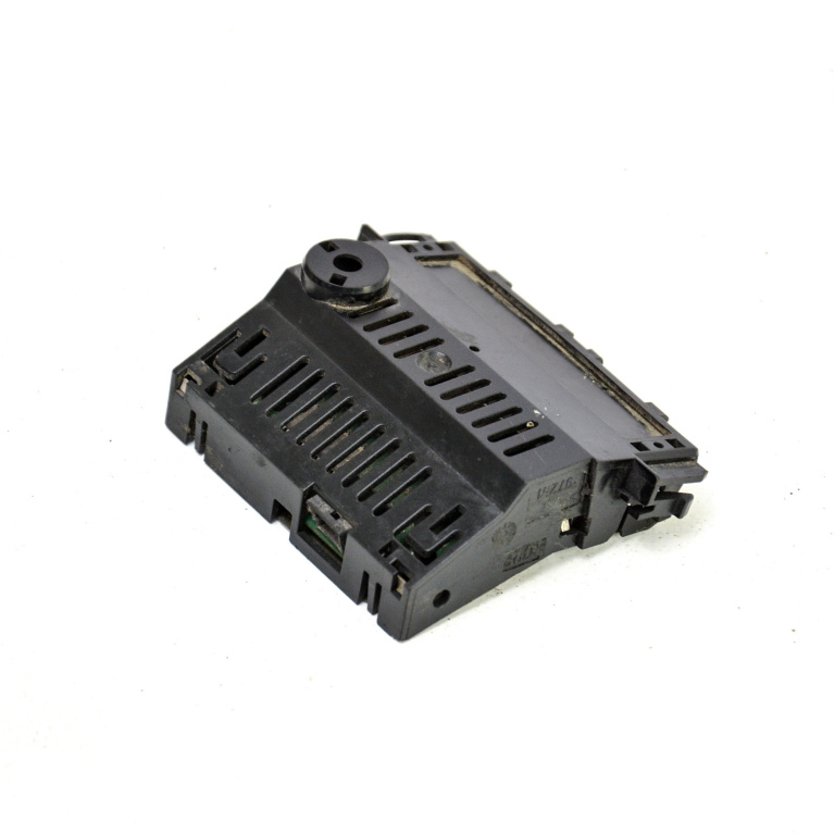 Display Multifunctional / Afisaj Central / Ecran Bord Avertizare Senzori Parcare Mercedes-Benz C-CLASS (W205) 2014 - 2021 A2095452432, A 209 545 24 32, 209 545 24 32, 2095452432, 102459000, 1024590-00