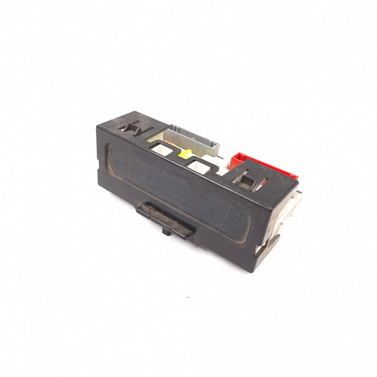 Display Multifunctional / Afisaj Central / Ecran Bord Renault Clio 2 / Symbol 1 1998-2008 P8200028364A, 216562178A, Ns78849154, Affa2, 028012E2 Sagem
