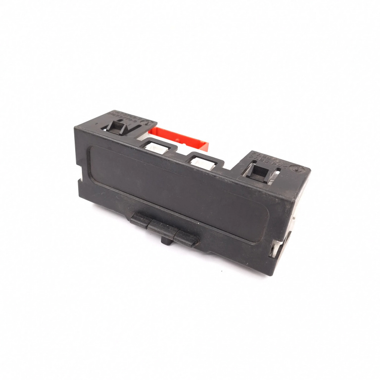 Display Multifunctional / Afisaj Central / Ecran Bord Renault MEGANE 2 2002 - 2010 216737697, 216737709, 216676711, NS32600468, 216764983B, 216768379A, 216684669A1, 8200107839B