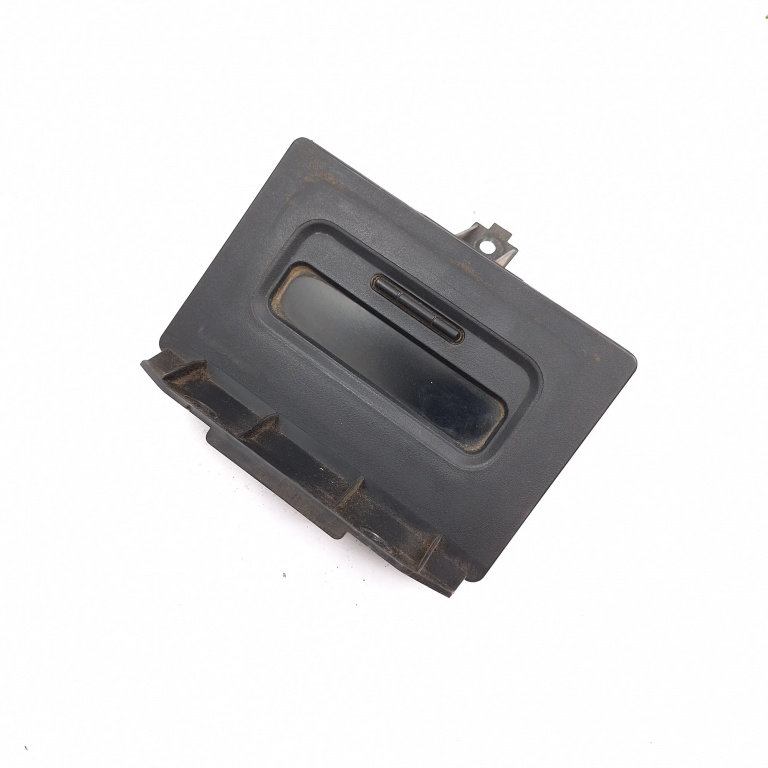 Display Multifunctional / Afisaj Central / Ecran Bord Renault Mascott 1999-2013 3.0 Dci Dxi 3 Motorina 8200107839B, 216676711, 216764983B, Ns28500147, 216684669A1 Sagem
