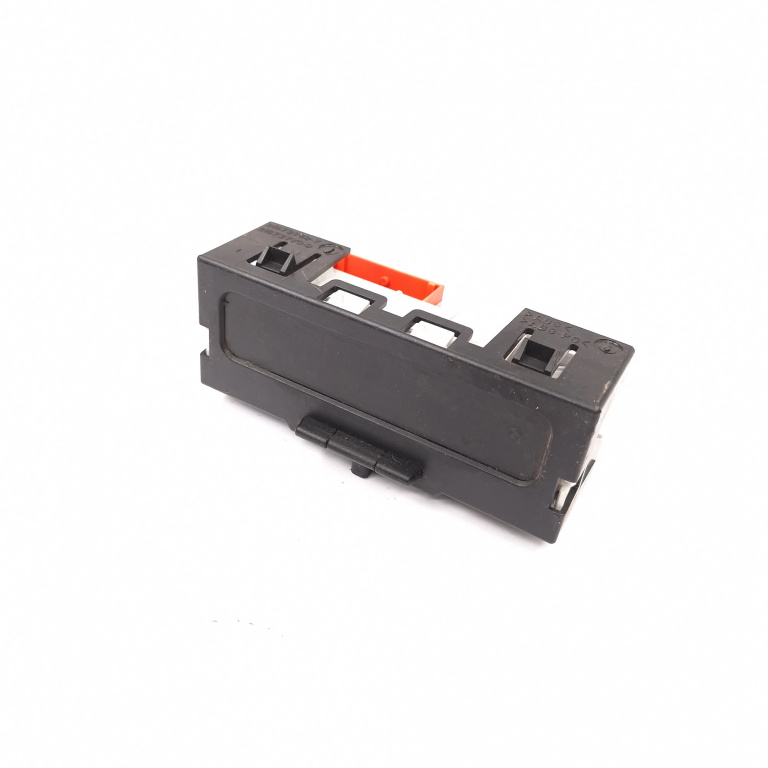 Display Multifunctional / Afisaj Central / Ecran Bord Renault MEGANE 2 2002 - 2010 8200107839B, 216676711, NS2737319Y, 216764983B, 216768379A, 216684669A1, 216737697, 216737709