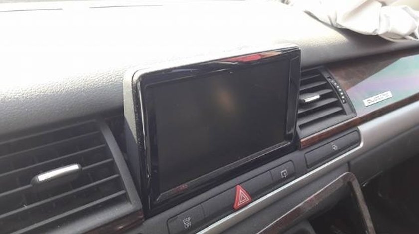 Display navigatie audi a8 4e