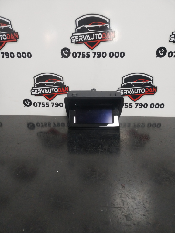 Display navigatie Audi Q3 (2011-2017) [8U] 2.0 Motorina 2015, 8UO857273E