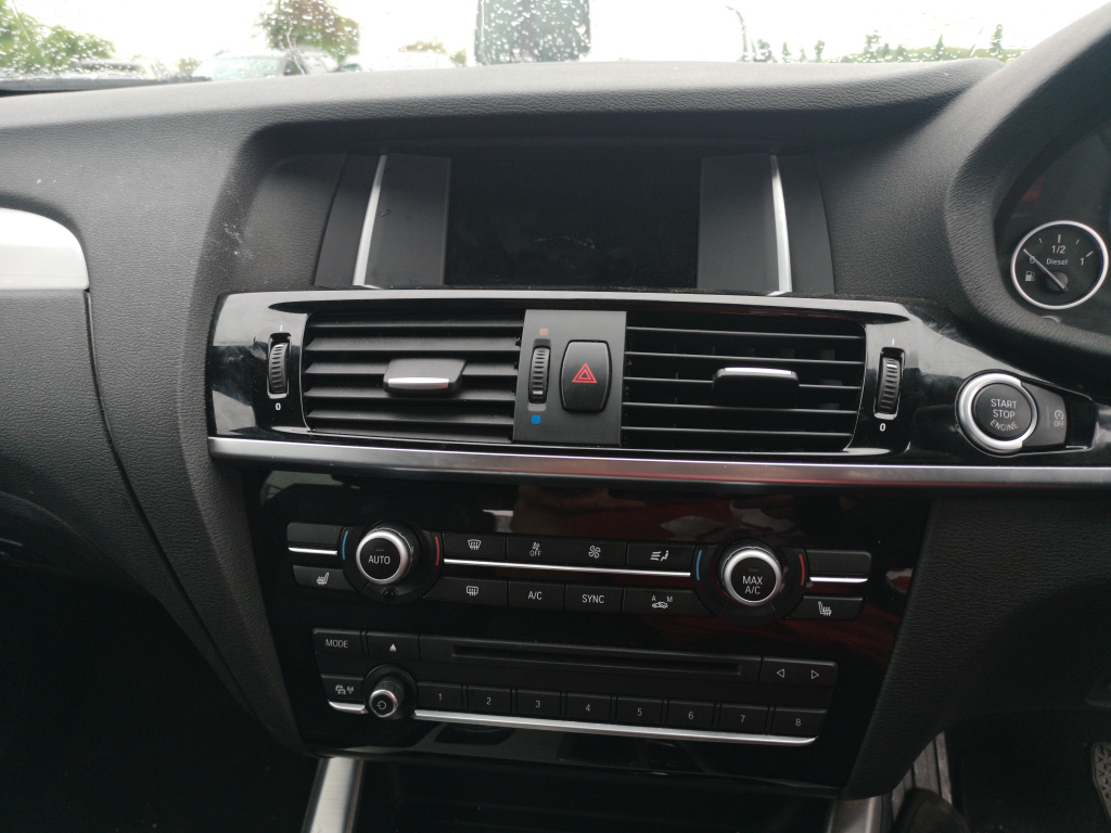 Display navigatie Bmw f25