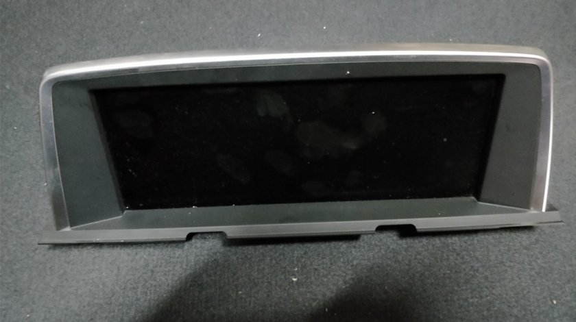 Display navigatie // CID BMW Seria 6 F06 // F12 // F13