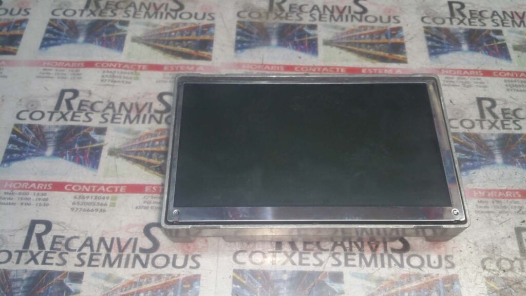 Display Navigatie JOHNSON CONTROLS RENAULT LAGUNA 2 GRANDTOUR 8200326981 / 2167696368200326981 / 216769636