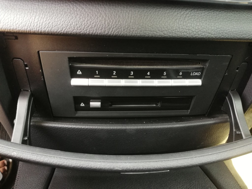 DISPLAY NAVIGATIE MERCEDES W221 S-CLASS 3.0 V6