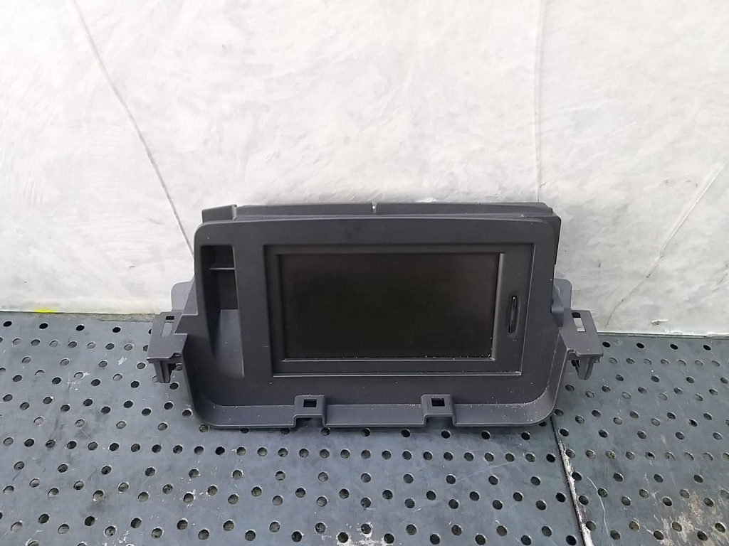 Display navigatie renault megane 3 259153451r