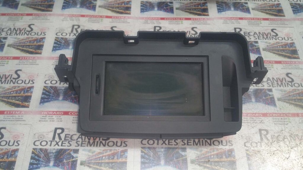 Display Navigatie TOMTOM RENAULT MEGANE 