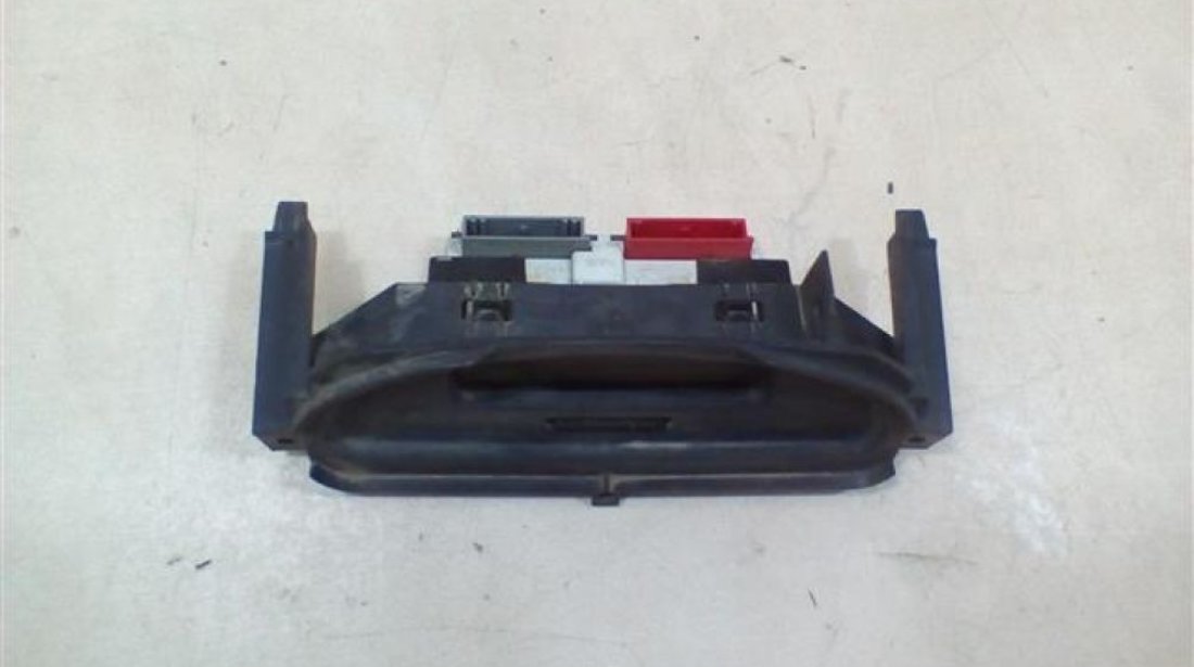 Display plansa bord Renault Clio 2 An 2002 2003 2004 2005 2006 2007 2008