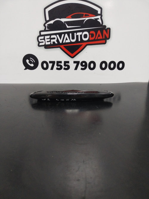 Display senzori parcare Mercedes-Benz C-Class (2007->) [W204] 2.2 Motorina 2010, A0015424723