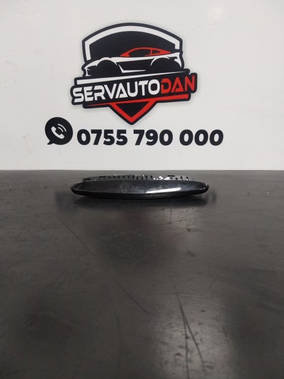 Display senzori parcare Mercedes-Benz E-Class (2009->) [W212] 2.2 Motorina 2012, A0015424723