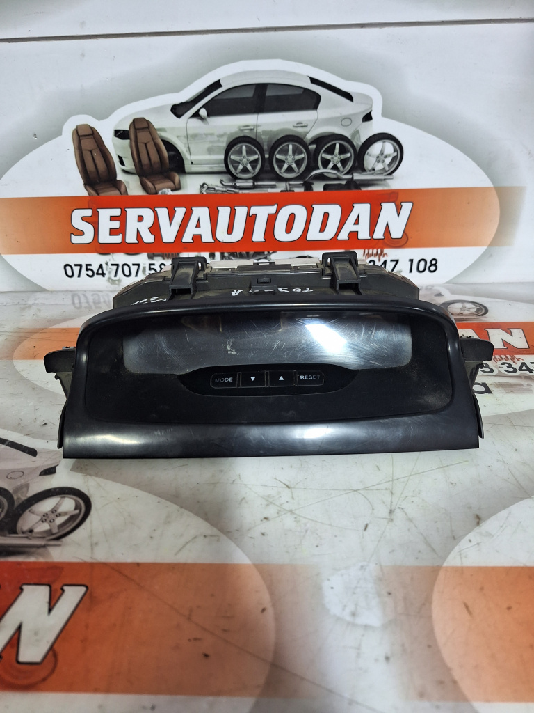 Display Toyota Land Cruiser (2002-2010) 3.0 Motorina 2008, 83290-60261