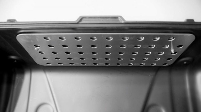 Dispozitiv de reglare a ventilatiei pentru cutiile portbagaj TOWBOX V1 DOG