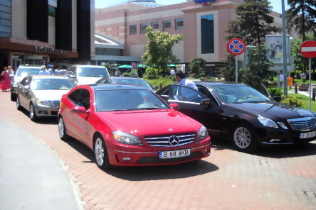 Distractie si automobilism la Plaza Romania si test-drive cu masinile Mercedes-Benz Distractie si automobilism la Plaza Romania si test-drive cu masinile Mercedes-Benz