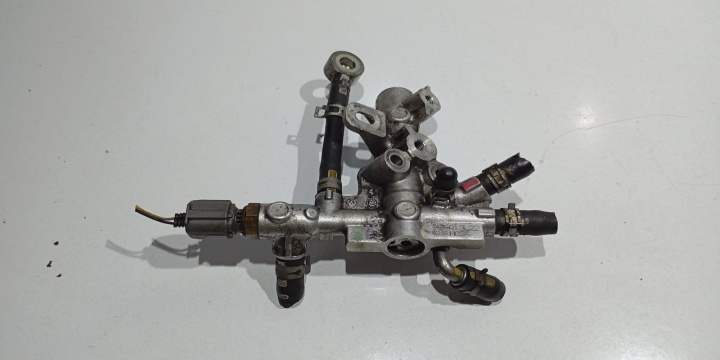 Distribuitor combustibil SH011327X 2.2D Mazda 6 GJ [2012 - 2015]