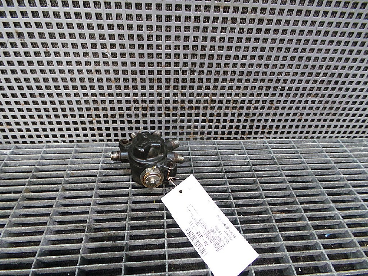 DISTRIBUITOR INJECTIE RENAULT MEGANE Z14XEP - (2002 2005)