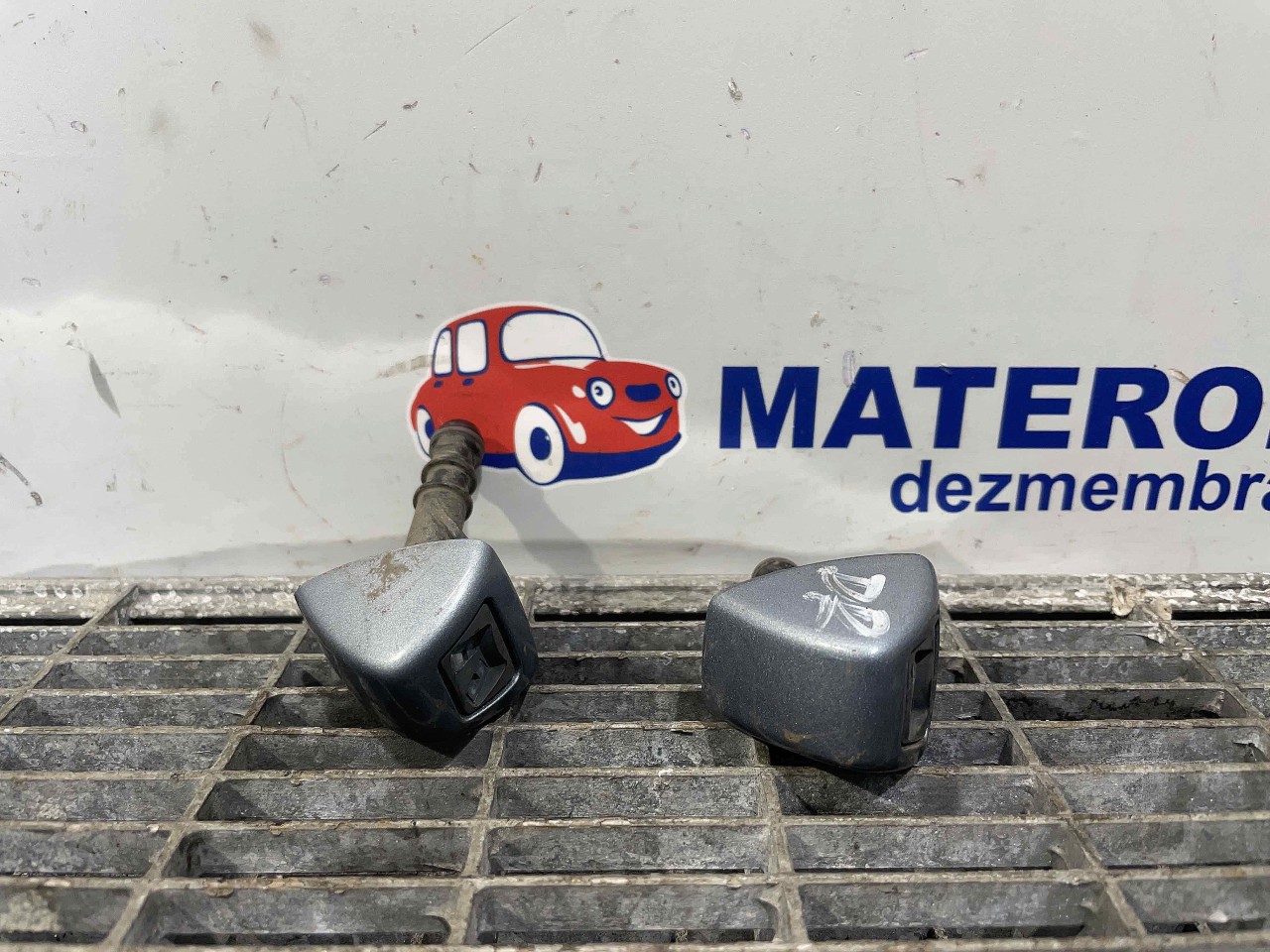 DIUZA SPALATOR PARBRIZ BMW SERIA 1 E 87 - - (2004 2011)