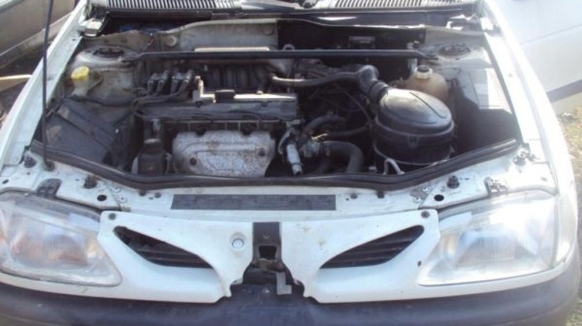 Diverse piese renault megane 1 an 1997 motor 1600 cm3 8v