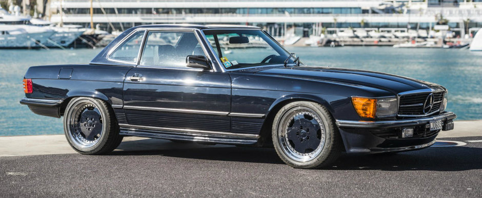 Doar trei astfel de masini exista in lumea intreaga, iar una e de vanzare. Cat costa acest Mercedes 560 SL 6.0 AMG Doar trei astfel de masini exista in lumea intreaga, iar una e de vanzare. Cat costa acest Mercedes 560 SL 6.0 AMG
