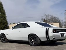 Dodge Challenger Hellcat transformat in Dodge Charger