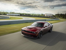 Dodge Challenger Hellcat Widebody