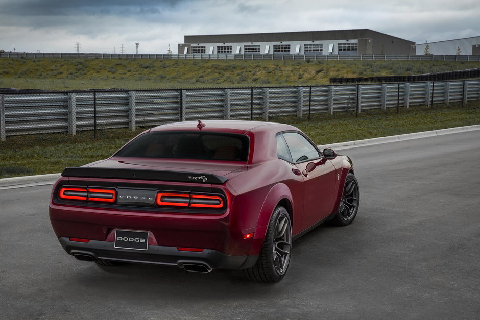 Dodge Challenger Hellcat Widebody