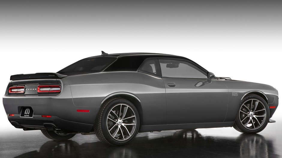 Dodge Challenger Mopar ’17