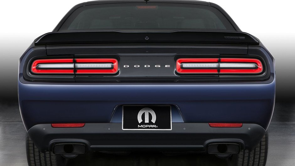 Dodge Challenger Mopar ’17