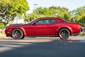 Dodge Challenger SRT Demon cu 122 de kilometri la bord