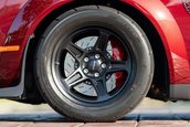Dodge Challenger SRT Demon cu 122 de kilometri la bord