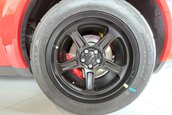 Dodge Challenger SRT Demon cu 16 kilometri la bord