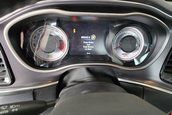 Dodge Challenger SRT Demon cu 16 kilometri la bord