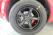 Dodge Challenger SRT Demon cu 16 kilometri la bord