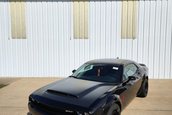 Dodge Challenger SRT Demon cu 40 de kilometri la bord