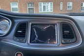 Dodge Challenger SRT Demon cu 41 de kilometri la bord
