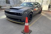 Dodge Challenger SRT Demon cu 41 de kilometri la bord