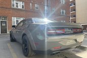 Dodge Challenger SRT Demon cu 41 de kilometri la bord