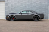 Dodge Challenger SRT Demon cu 82 de kilometri la bord