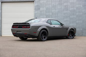 Dodge Challenger SRT Demon cu 82 de kilometri la bord