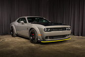 Dodge Challenger SRT Demon cu 82 de kilometri la bord