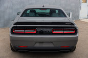 Dodge Challenger SRT Demon cu 82 de kilometri la bord