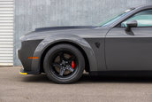Dodge Challenger SRT Demon cu 82 de kilometri la bord