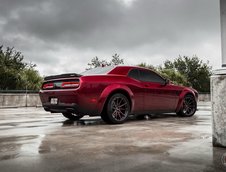 Dodge Challenger SRT Demon cu jante Vossen