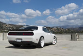 Dodge Challenger SRT Hellcat cu jante Forgiato