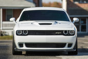 Dodge Challenger SRT Hellcat cu transmisie manuala