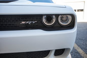 Dodge Challenger SRT Hellcat cu transmisie manuala