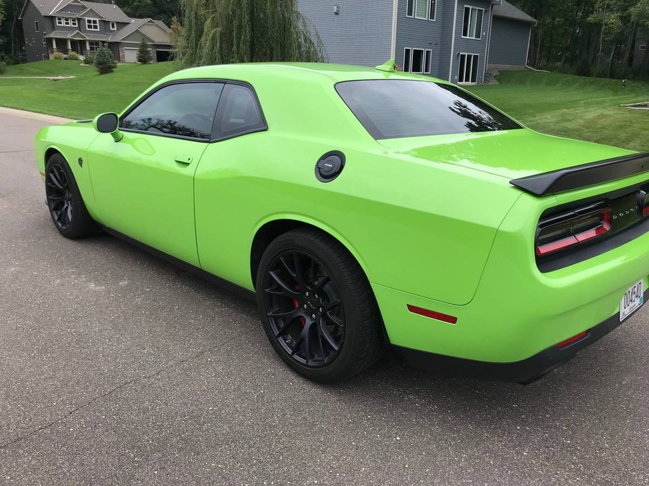 Dodge Challenger SRT Hellcat de vanzare